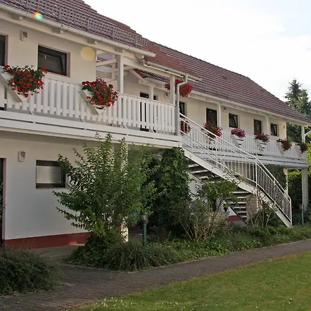 Geranienhof Pensjonat 3*