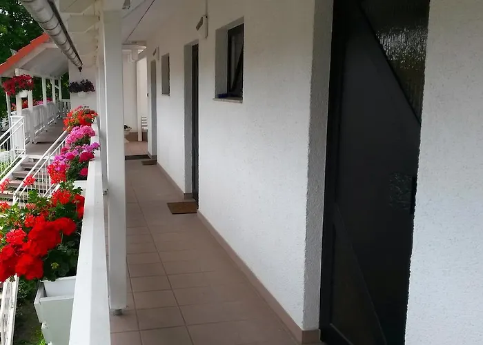 Geranienhof Guest house Stahnsdorf